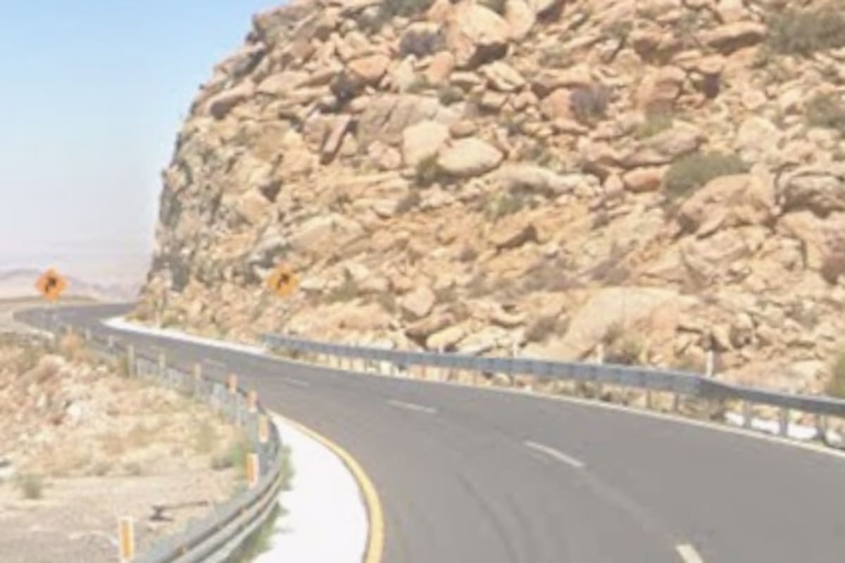 Auxilian a más de mil 400 conductores en la Rumorosa