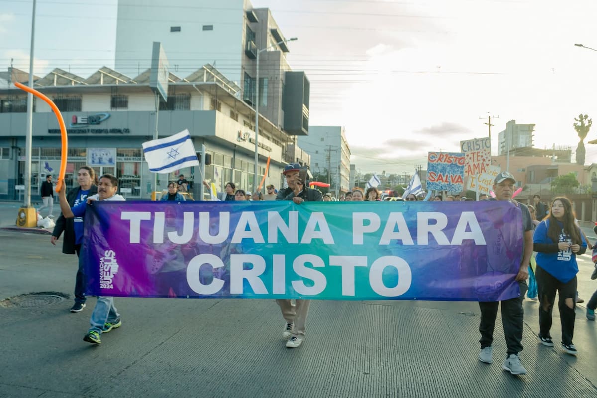 Religiosos invitaron a la Marcha para Jesús, misma que será dedicada también a los pastores asesinados en Tijuana, entre ellos Ignacio 'Nacho', el de las flautas de la colonia Libertad. Foto: Cortesía