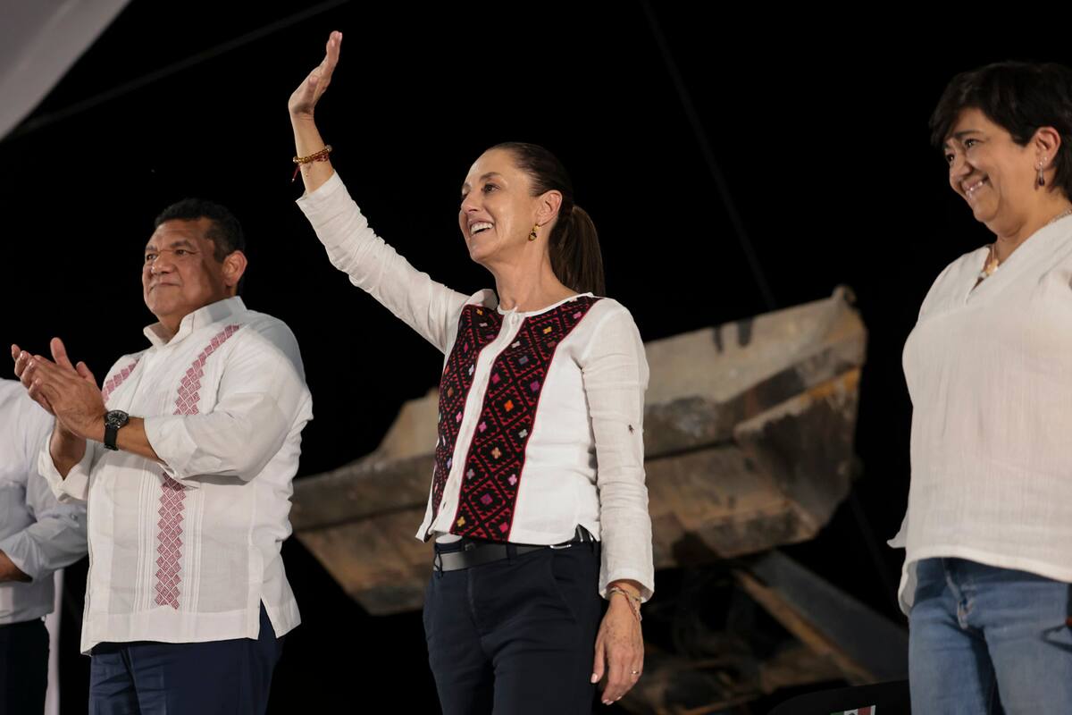 La doctora Claudia Sheinbaum Pardo, presidenta Constitucional de los Estados Unidos Mexicanos preside Vivienda para el Bienestar. Huimanguillo, Tabasco. / Gobierno de México.