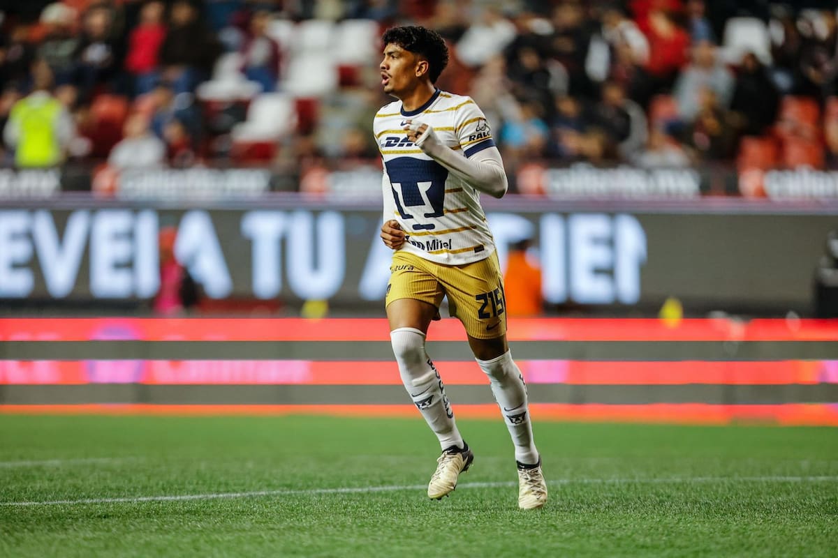 Ángel Azuaje: Hecho en Tijuana y debutado en Pumas