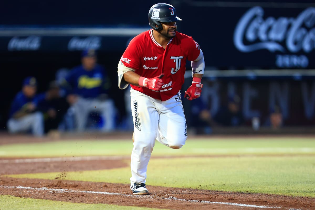 Una gran salida del nicaragüense Ronald Medrano le dió el triunfo a Rieleros para igualar la serie ante los astados en el Toros Mobil Park. Foto: Cortesía