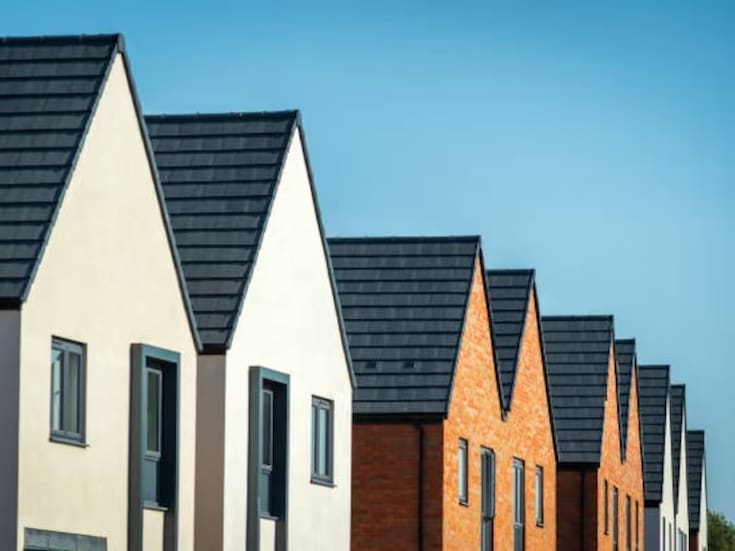 Entregan 22 mil m2 de terreno a Infonavit para construcción de viviendas