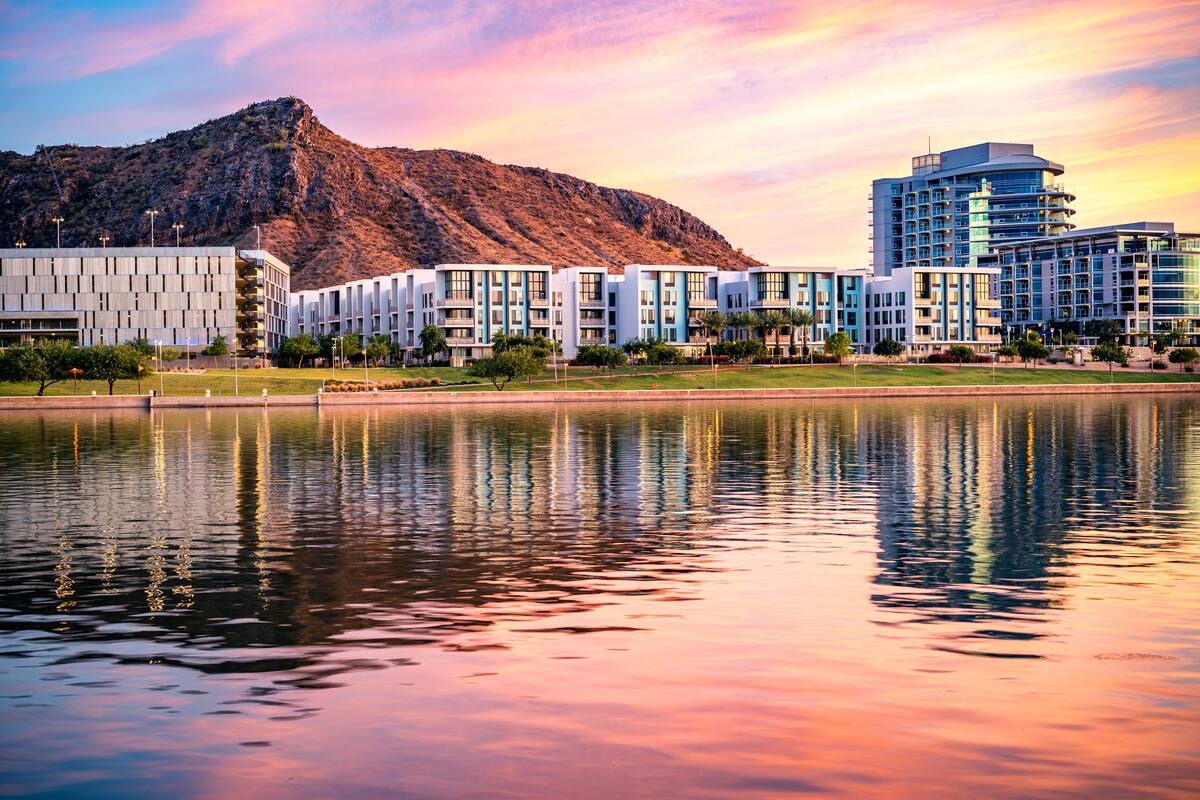 Descubre el Lago de Tempe: Actividades Acuáticas, Senderos y Diversión Todo el Año en Arizona