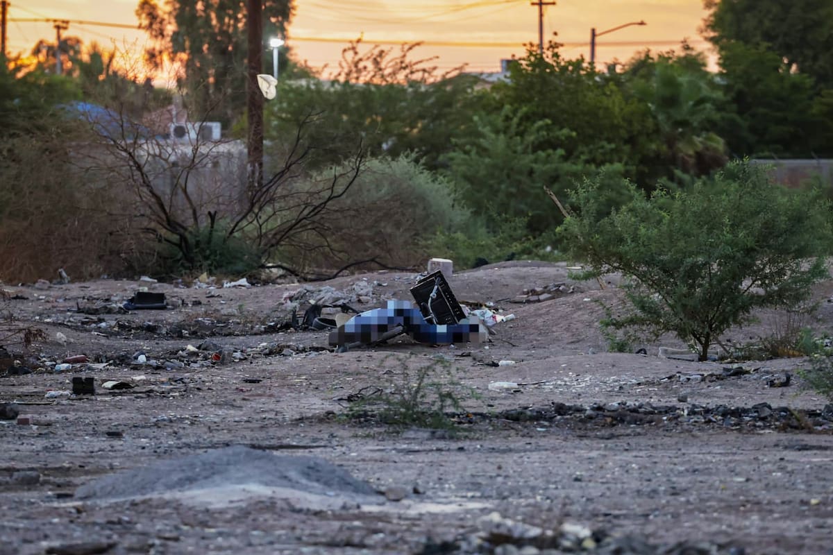 Hallan sin vida a hombre de la tercera edad en predio baldío de Mexicali