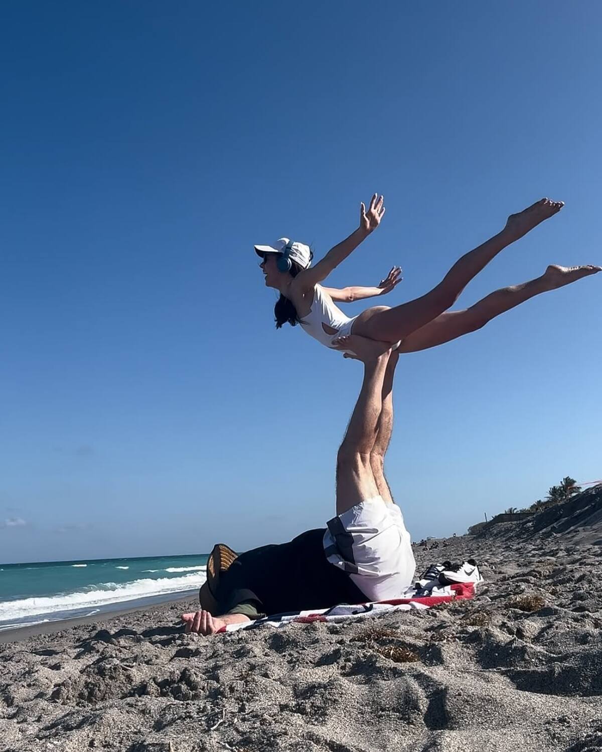 Jordon y Bill se divierten haciendo ejercicio juntos. (Foto: @jordon)