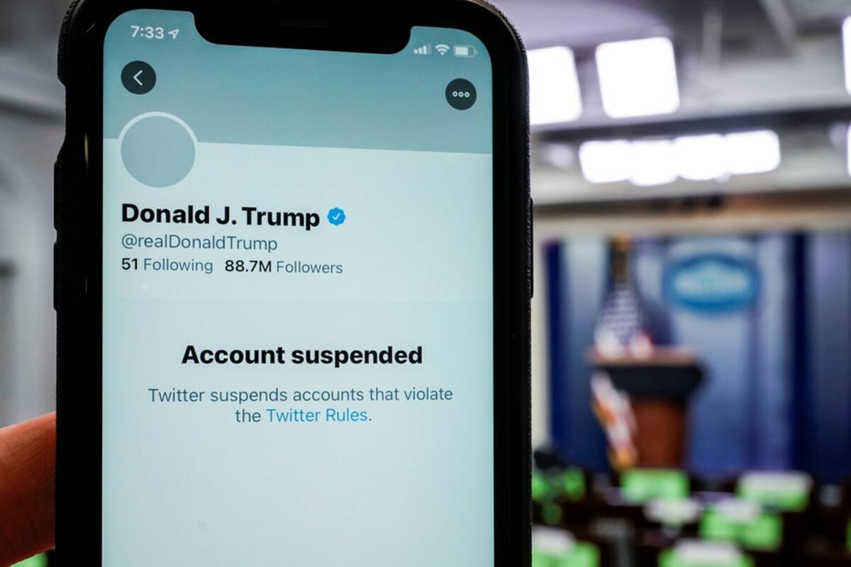 Director ejecutivo de Twitter dice que bloquear a Trump fue "una decisión correcta"