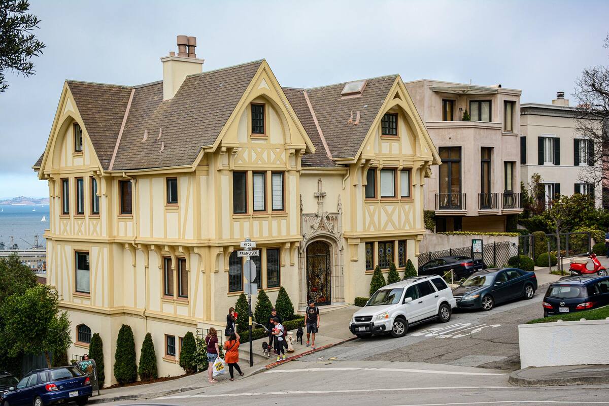 Mercado inmobiliario de EU entra en recesión "total", dice el New York Post