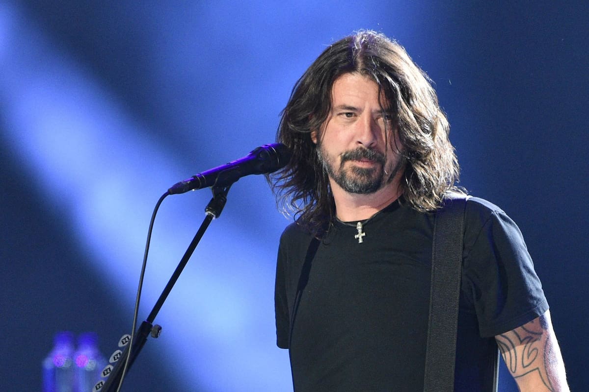 Foo Fighters lanza nuevo sencillo “Asking for a Friend” y anuncia gira por estadios en 2026