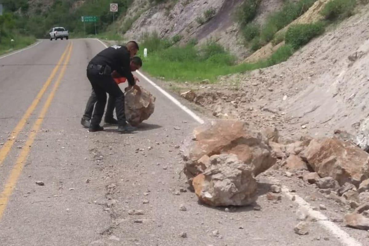 Alertan por derrumbes tramo Nacozari-Cumpas