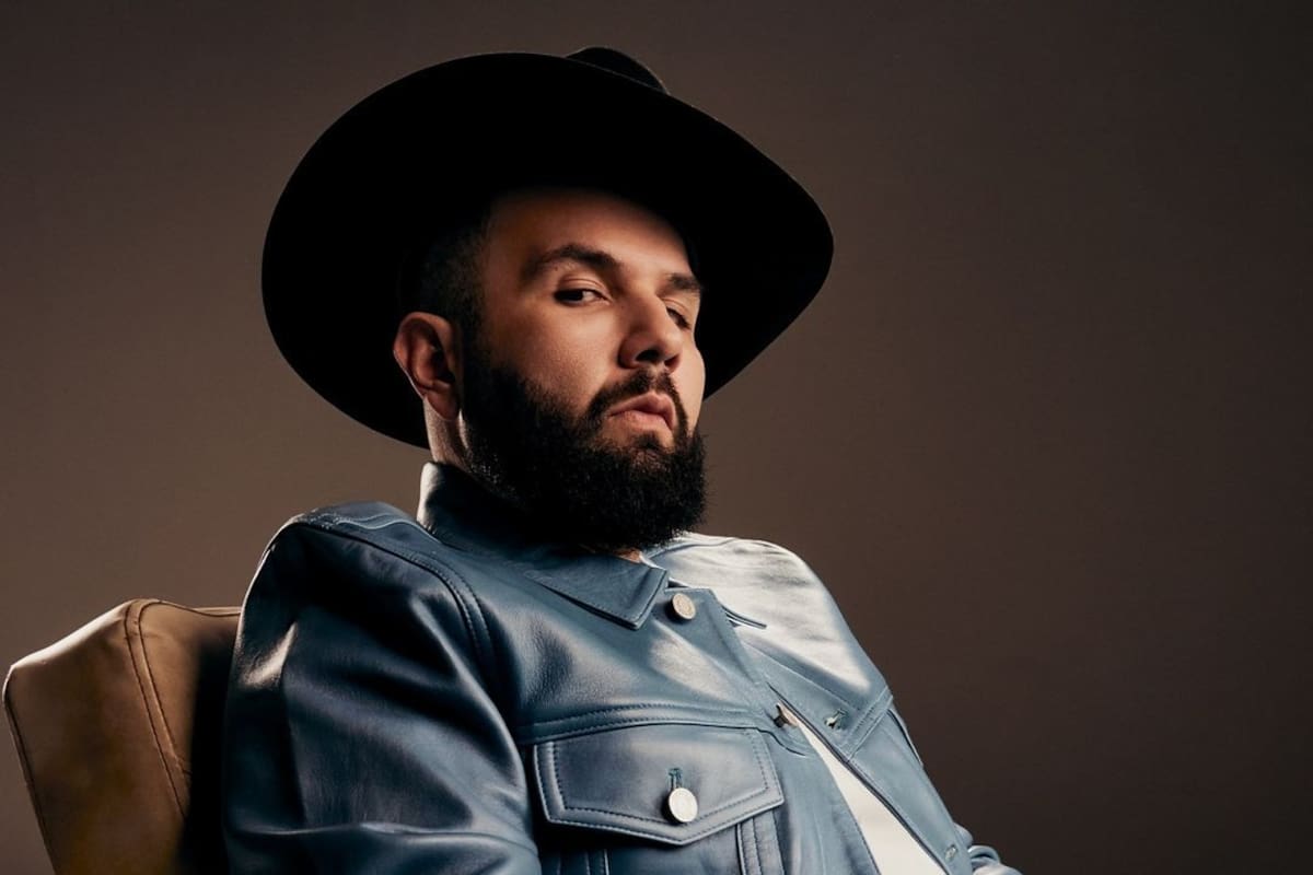 Por 200 dólares esta es la Texana que Carín León te recomienda