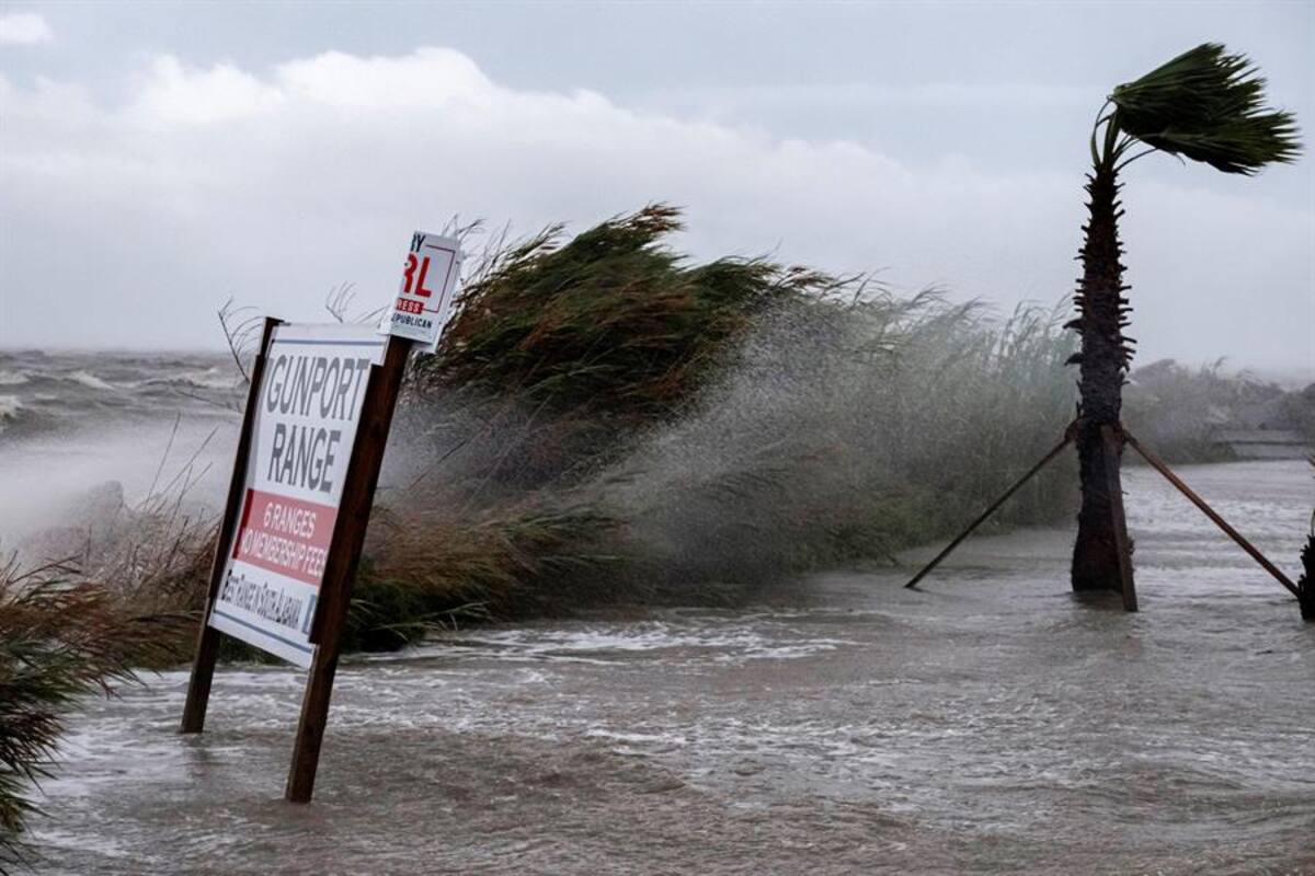 Fotos y videos: Terribles inundaciones y daños ha dejado el huracán Sally en EU