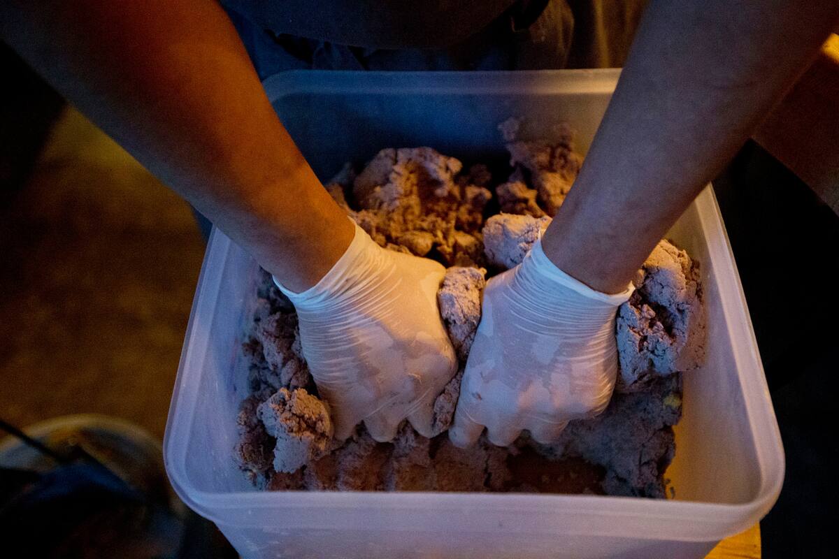 ¡Casi pierde la mano haciendo tortillas! Empleada vivió momentos de angustia mientras trabajaba en Guadalajara