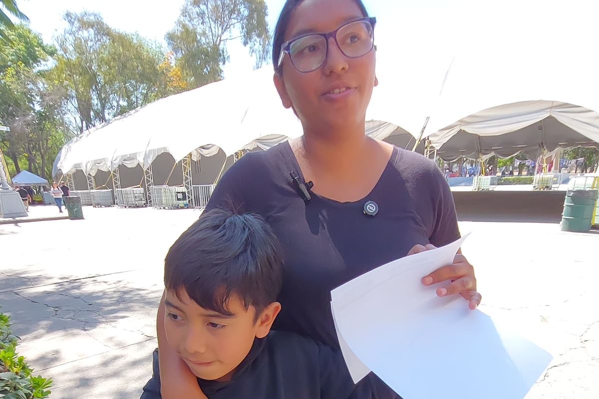 Pide mamá juguetes para su hijo autista grado 2; los perdió en un incendio