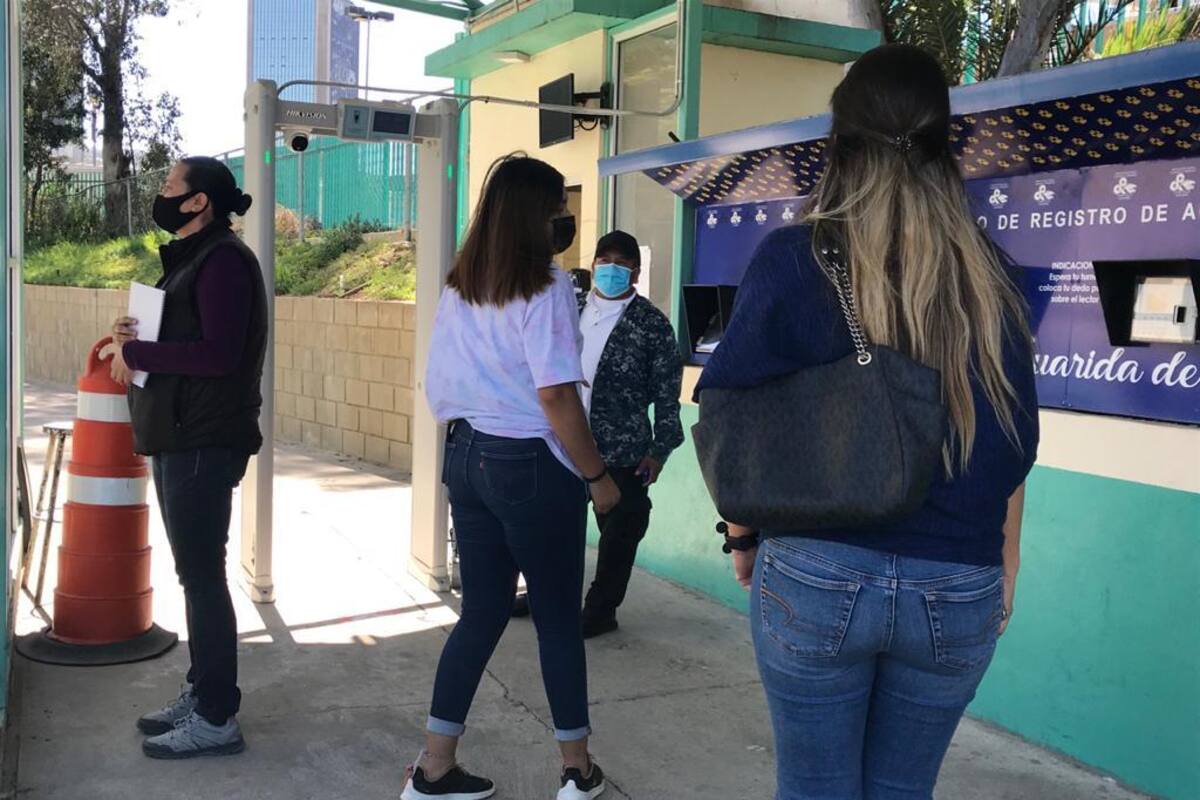Necesita 260 vacunas PFLC para reanudar clases presenciales
