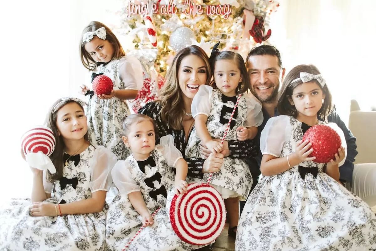 Jacky Bracamontes recibe a un nuevo integrante de su familia