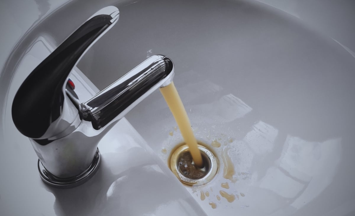 Agua sucia.