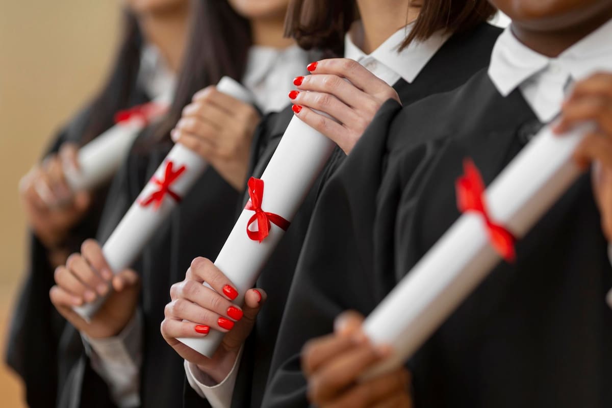 Las 10 carreras mejor pagadas en México en 2026 son lideradas por Innovación en TIC con sueldos mensuales superiores a los 25,000 pesos