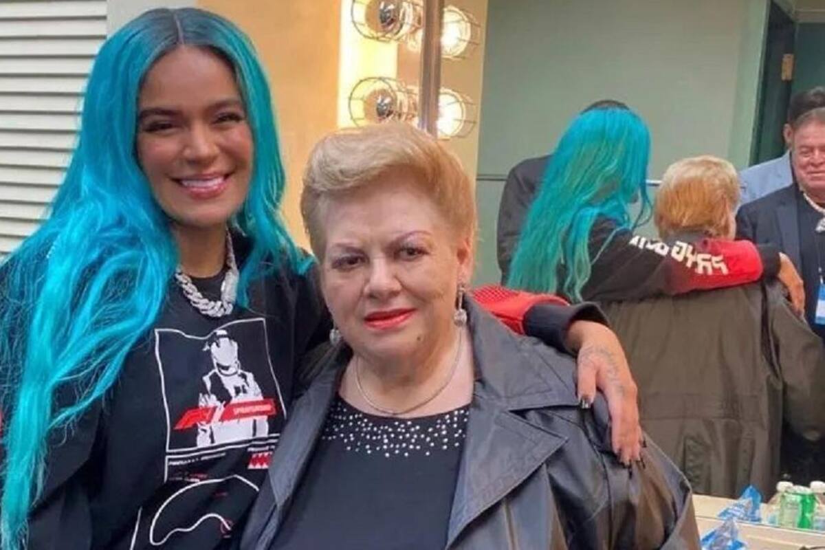 Paquita la del Barrio acapara la atención de los reggaetoneros
