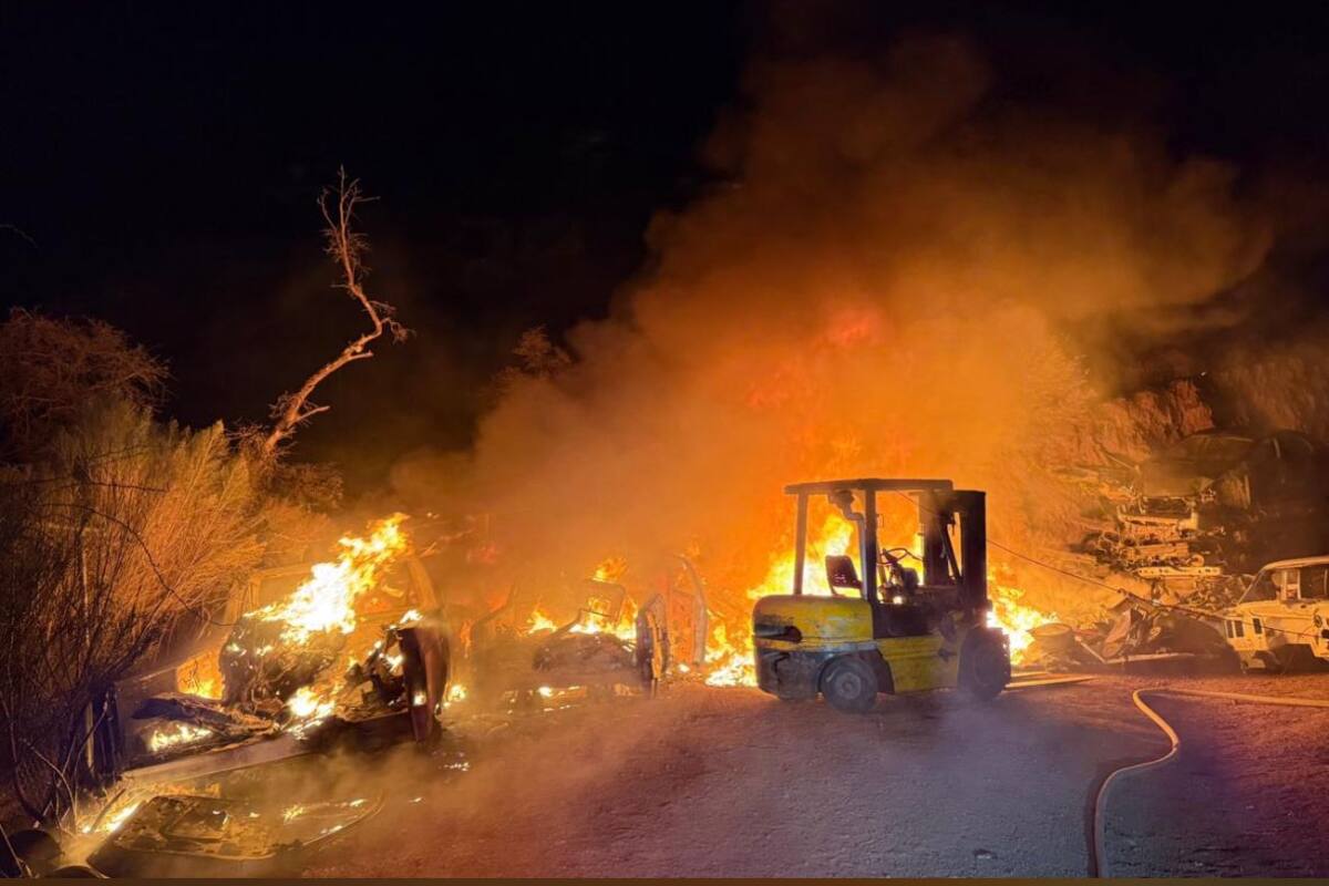 Se incendia yunke en Nogales, moviliza a los bomberos