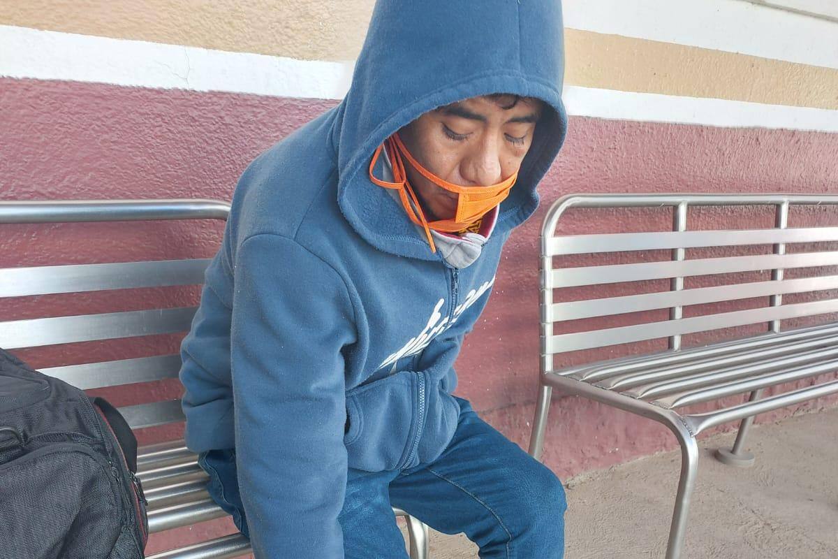 Nogales: Vive calvario y desilusión salvadoreño deportado