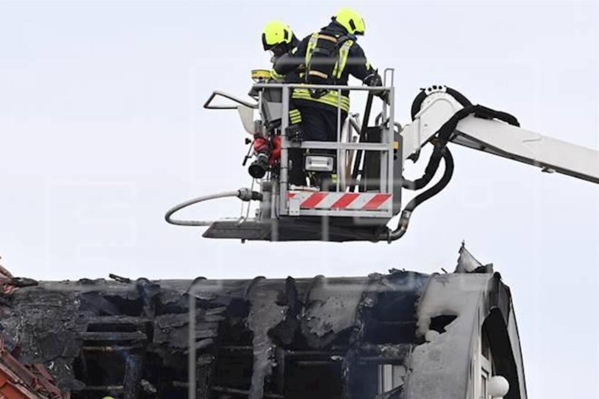Mueren tres personas tras avionazo en Alemania