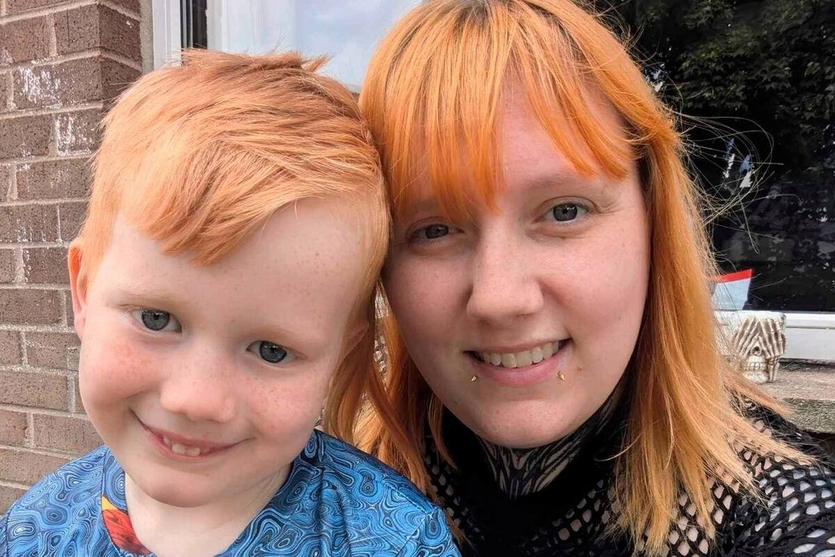 Un niño de seis años salva la vida de su madre al pedir ayuda a repartidor de Amazon “Mi madre se desmayó”