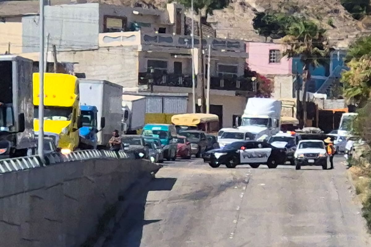 Comandante de tránsito asegura que rampa de frenado estaba habilitada durante el accidente en el Libramiento Sur en Tijuana