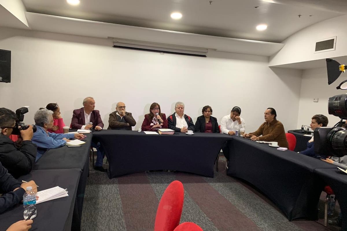 Polevnsky rechaza propuesta para acotar periodo de Lorenzo Córdova en el INE