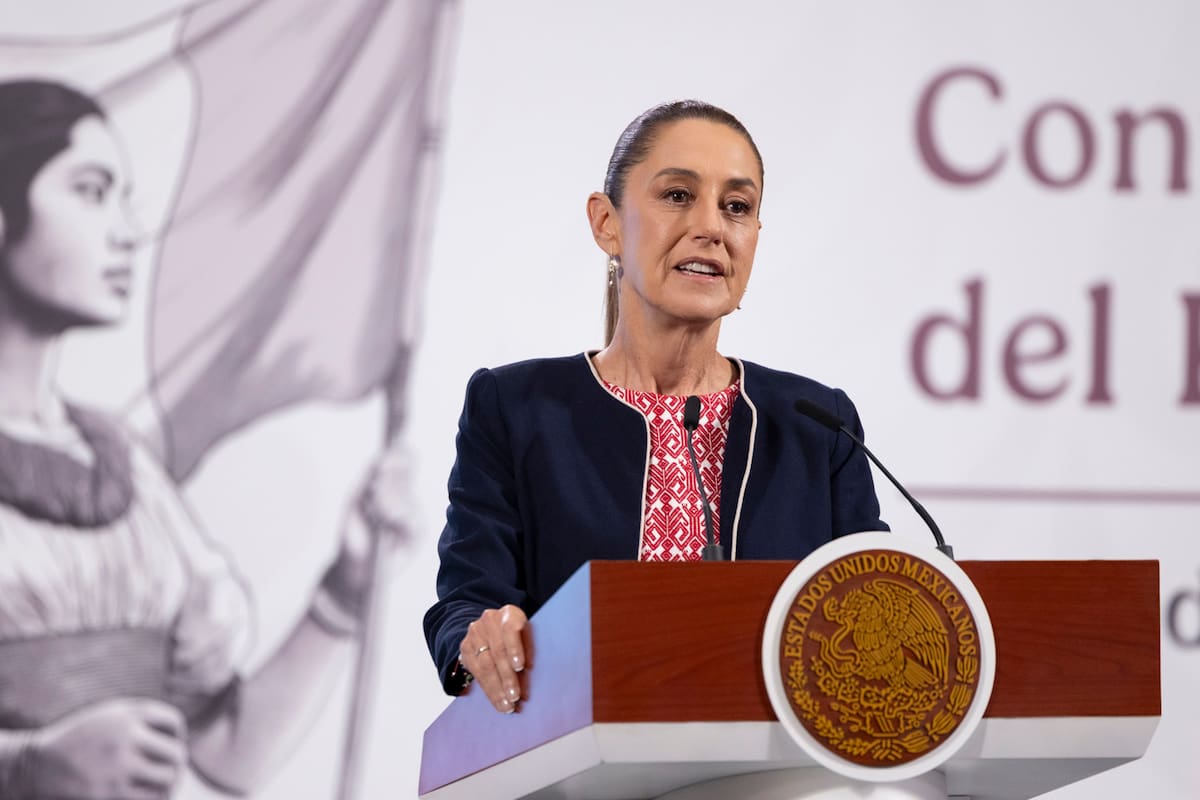 La doctora Claudia Sheinbaum Pardo, presidenta Constitucional de los Estados Unidos Mexicanos en conferencia de prensa matutina, “Conferencia del Pueblo”, en el Salón Tesorería de Palacio Nacional. | Foto: Presidencia