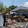 Destruyen en Michoacán 721 máquinas tragamonedas que generaban más de 100 millones de pesos al año para el crimen organizado
