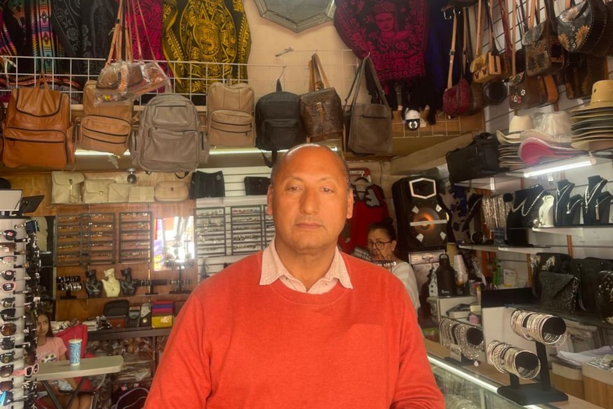 Bajan al menos 40% las ventas del Mercado de Artesanías en Rosarito