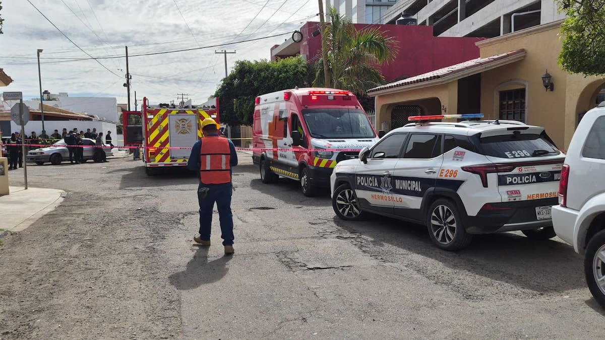 Fallece trabajador empalado tras caída del techo por una descarga eléctrica en un domicilio de Hermosillo