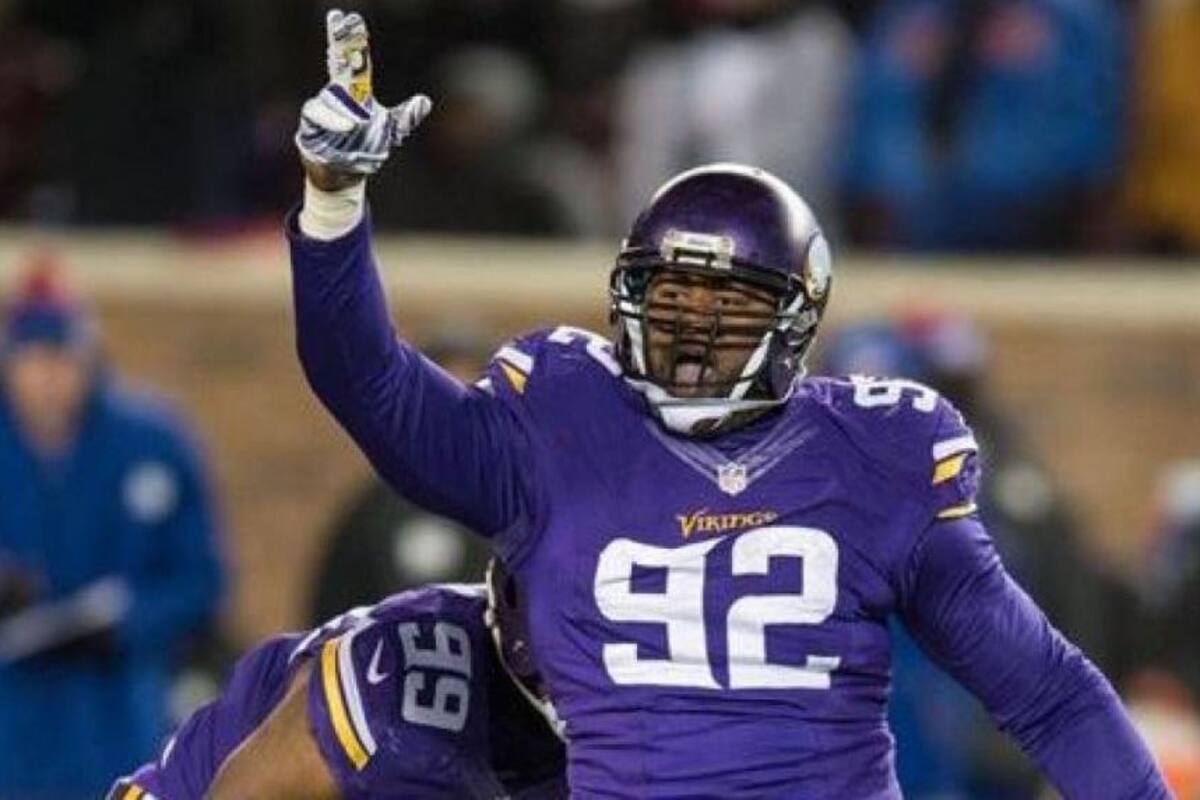 Exjugador de NFL gana demanda contra la ciudad de Minneapolis