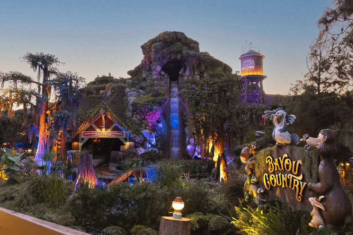 ‘Tiana’s Bayou Adventure’ abrirá pronto sus puertas al público en Disneyland