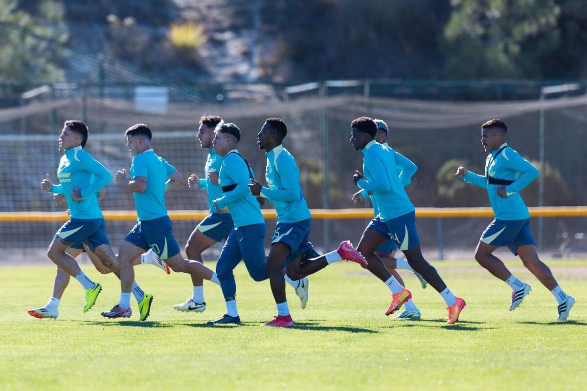 América hace curiosa pretemporada en San Diego
