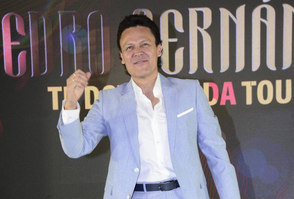 Pedro Fernández reveló que en el pasado estuvo cerca de abandonar su carrera artística.
