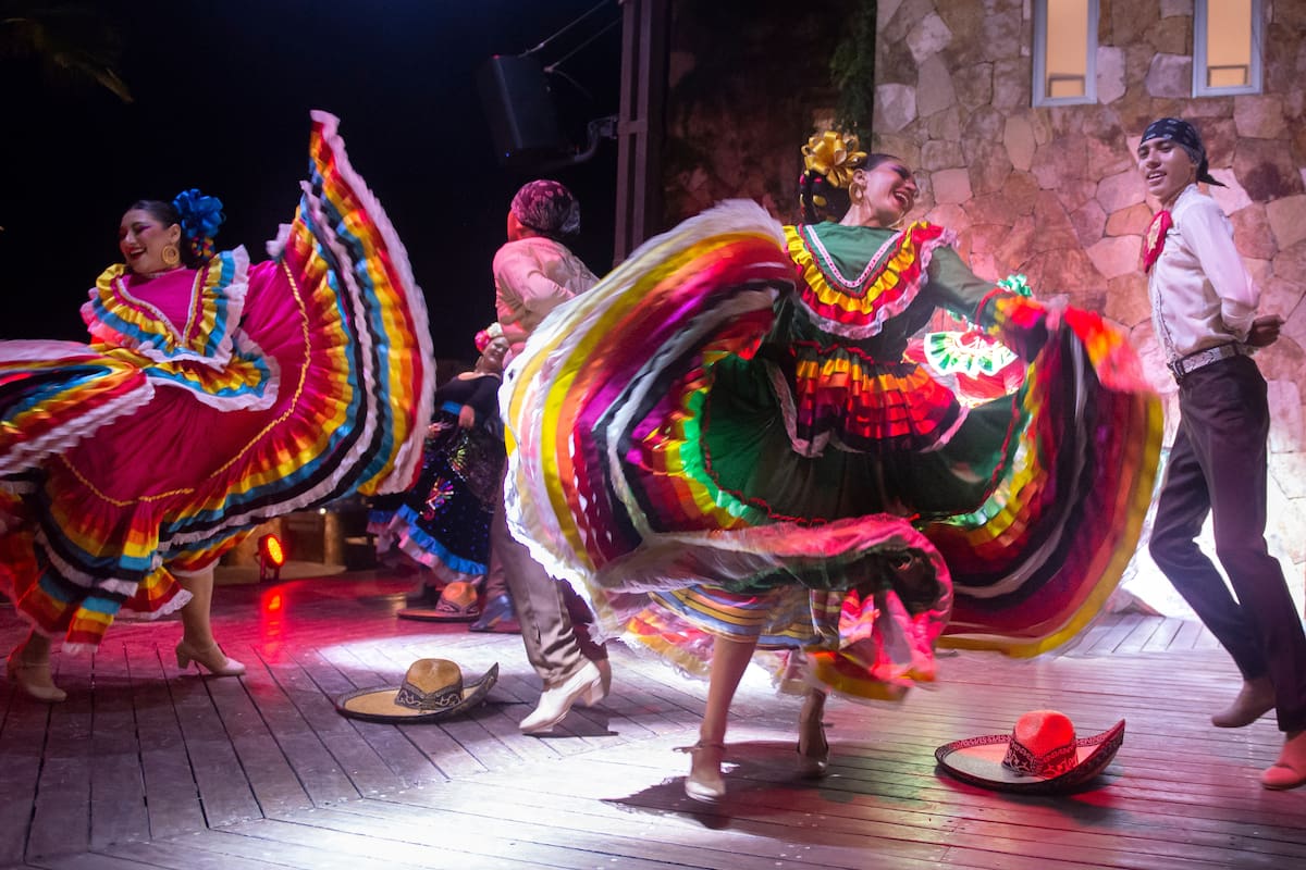 Festeja el Mes de la Herencia Hispana en Arizona