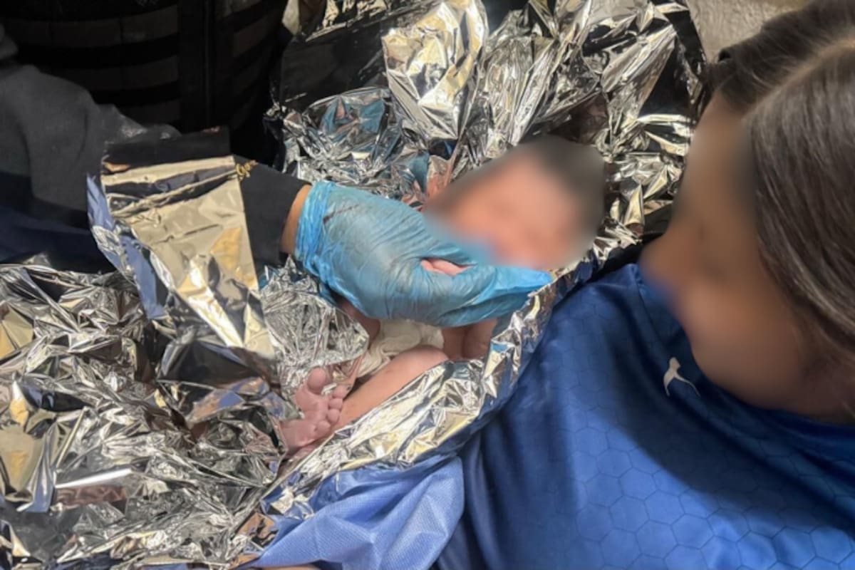 Adolescente da a luz en estación del Metro de la CDMX