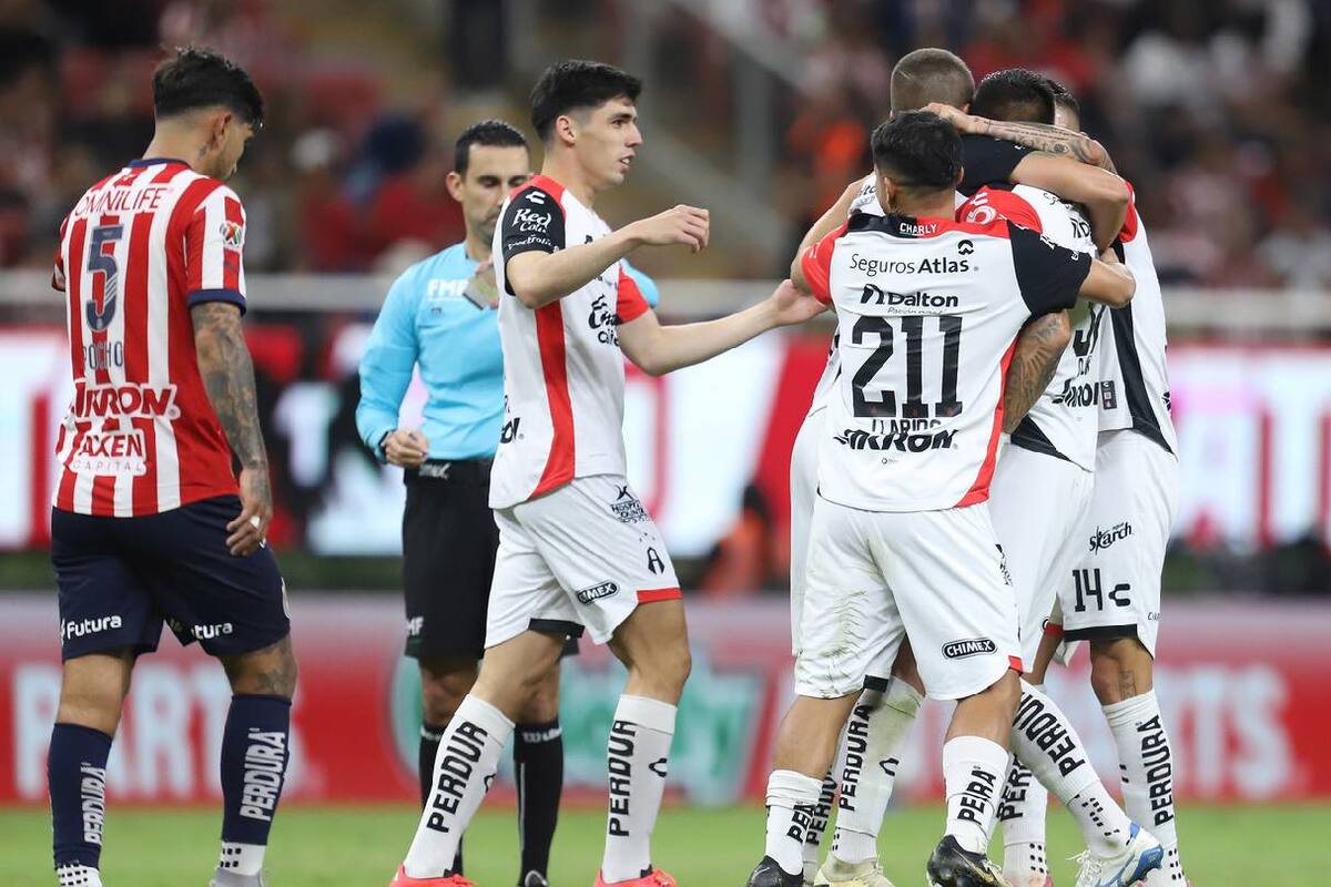 Omar Bravo pide renovación en Chivas: “Es hora de los jóvenes del Tapatío"