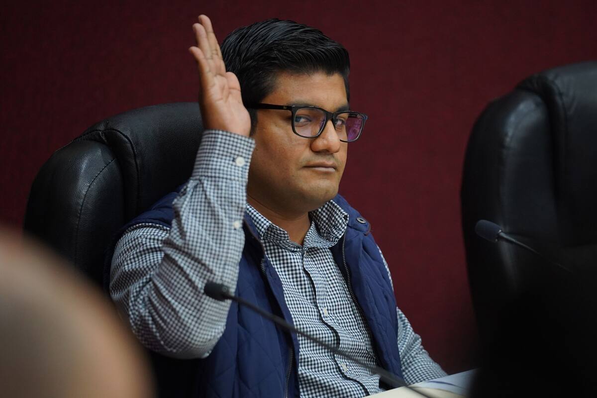 Descarta regidor José Ramón dejar cargo mientras se realizan investigaciones