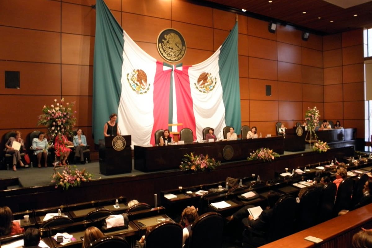 Aventaja BC reformas ante posible aprobación a la jornada de 40 horas laborales