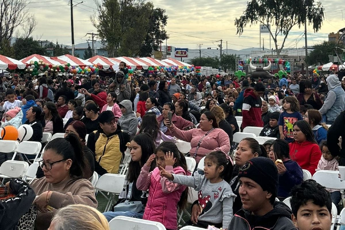 Más de 6 mil personas celebran Día de Reyes en Unidad Deportiva Mariano Matamoros