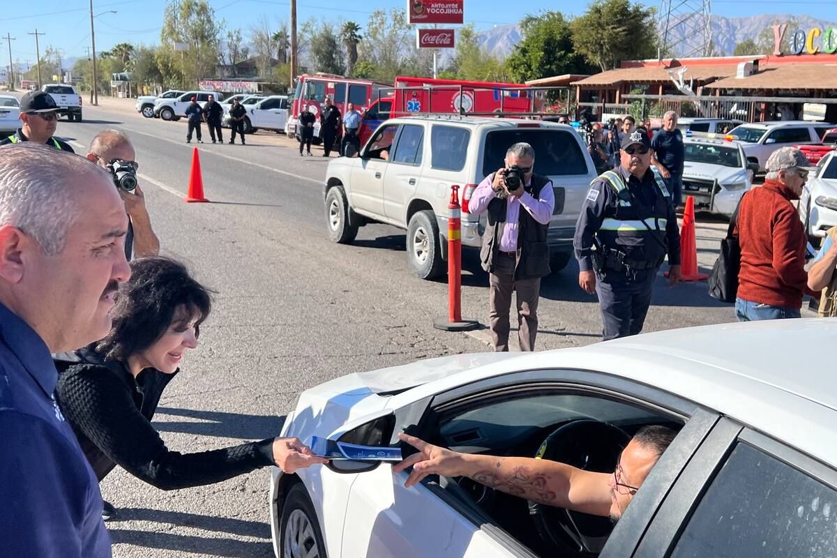 Realizan volanteo para prevenir accidentes en Semana Santa