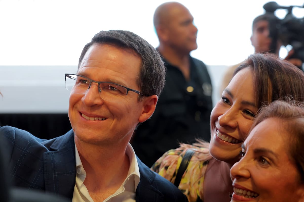 Ricardo Anaya reconoce al alcalde Antonio Astiazarán como una “carta fuerte” en Sonora