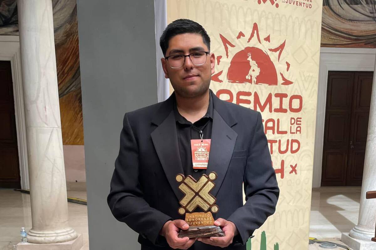 Artista caborquense está feliz por ganar premio de la juventud