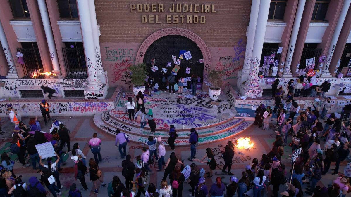 Marcha por el Día de la Mujer en Hermosillo, Sonora, el 8 de marzo del 2025. | Crédito: Eleazar Escobar