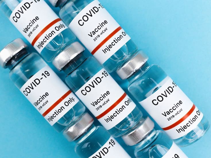 Vacuna Pfizer contra Covid-19 ya se vende en farmacias y hospitales privados; precios van de 798 a más de mil pesos