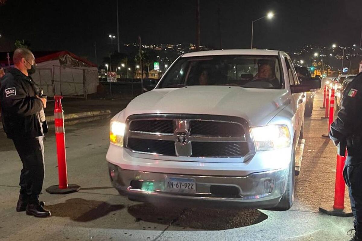 Detienen a 39 personas durante el operativo alcoholímetro en Ensenada
