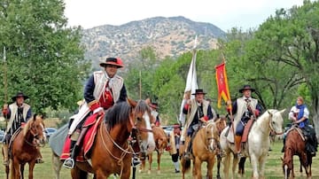 Trekking en Nogales: senderos fronterizos para reconectar con la naturaleza y la historia