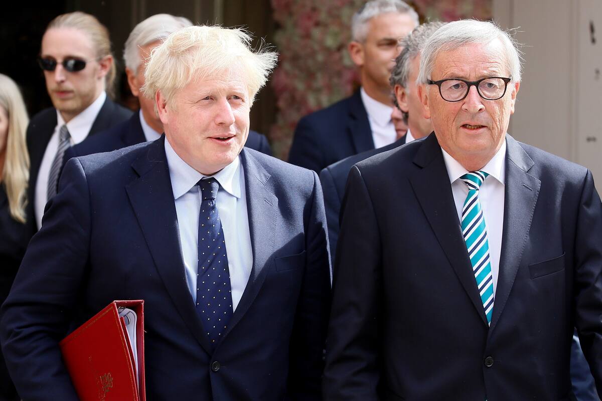 Angela Merkel y Boris Johnson se reunirán para hablar sobre el "brexit"